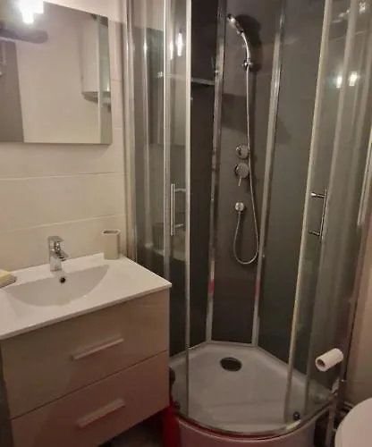 Le Chaleureux Cocon Rouge Apartmán *